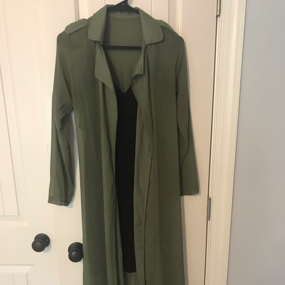 Body length green sheer cardigan